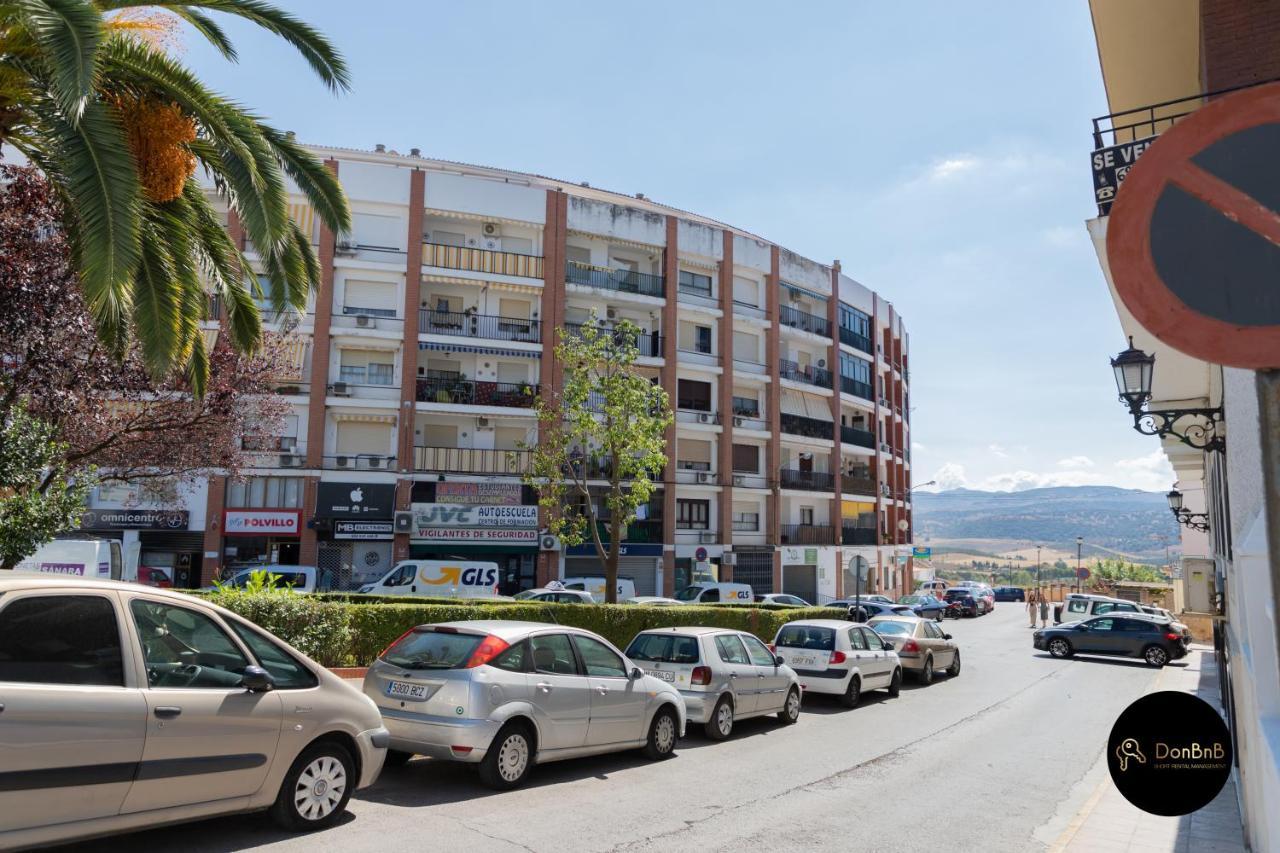 Apartment La Peineta Ronda Eksteriør billede